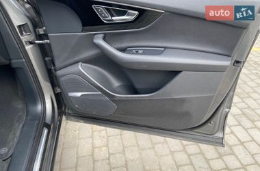 Внедорожник / Кроссовер Audi Q7 2016 в Черновцах
