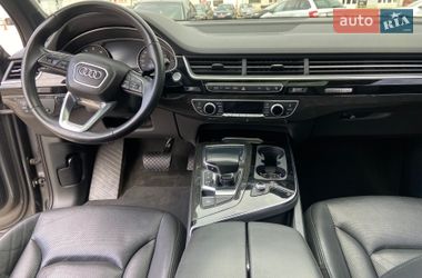 Внедорожник / Кроссовер Audi Q7 2016 в Черновцах