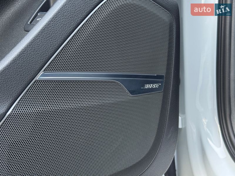 Внедорожник / Кроссовер Audi Q7 2016 в Киеве