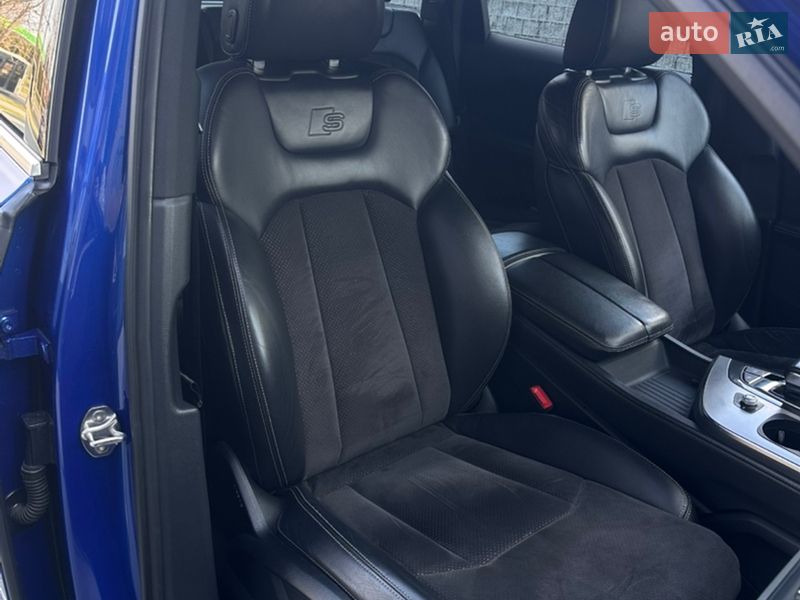 Позашляховик / Кросовер Audi Q7 2016 в Луцьку фото 33 Позашляховик / Кросовер Audi Q7 2016 в Луцьку