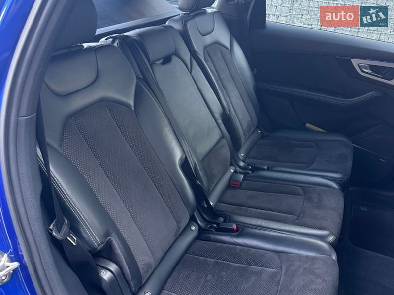 Позашляховик / Кросовер Audi Q7 2016 в Луцьку фото 55 Позашляховик / Кросовер Audi Q7 2016 в Луцьку