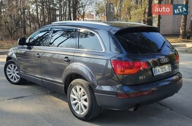 Внедорожник / Кроссовер Audi Q7 2006 в Нетешине