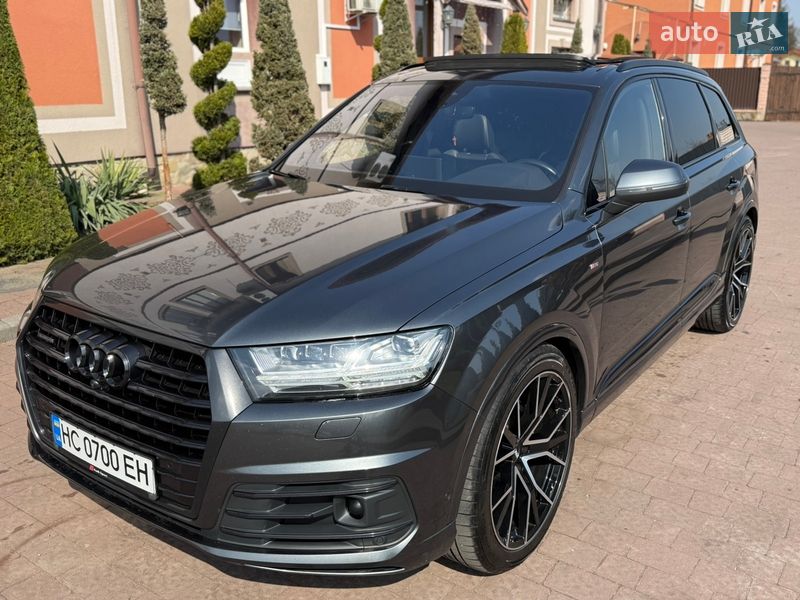 Внедорожник / Кроссовер Audi Q7 2016 в Стрые