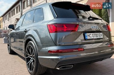 Внедорожник / Кроссовер Audi Q7 2016 в Стрые