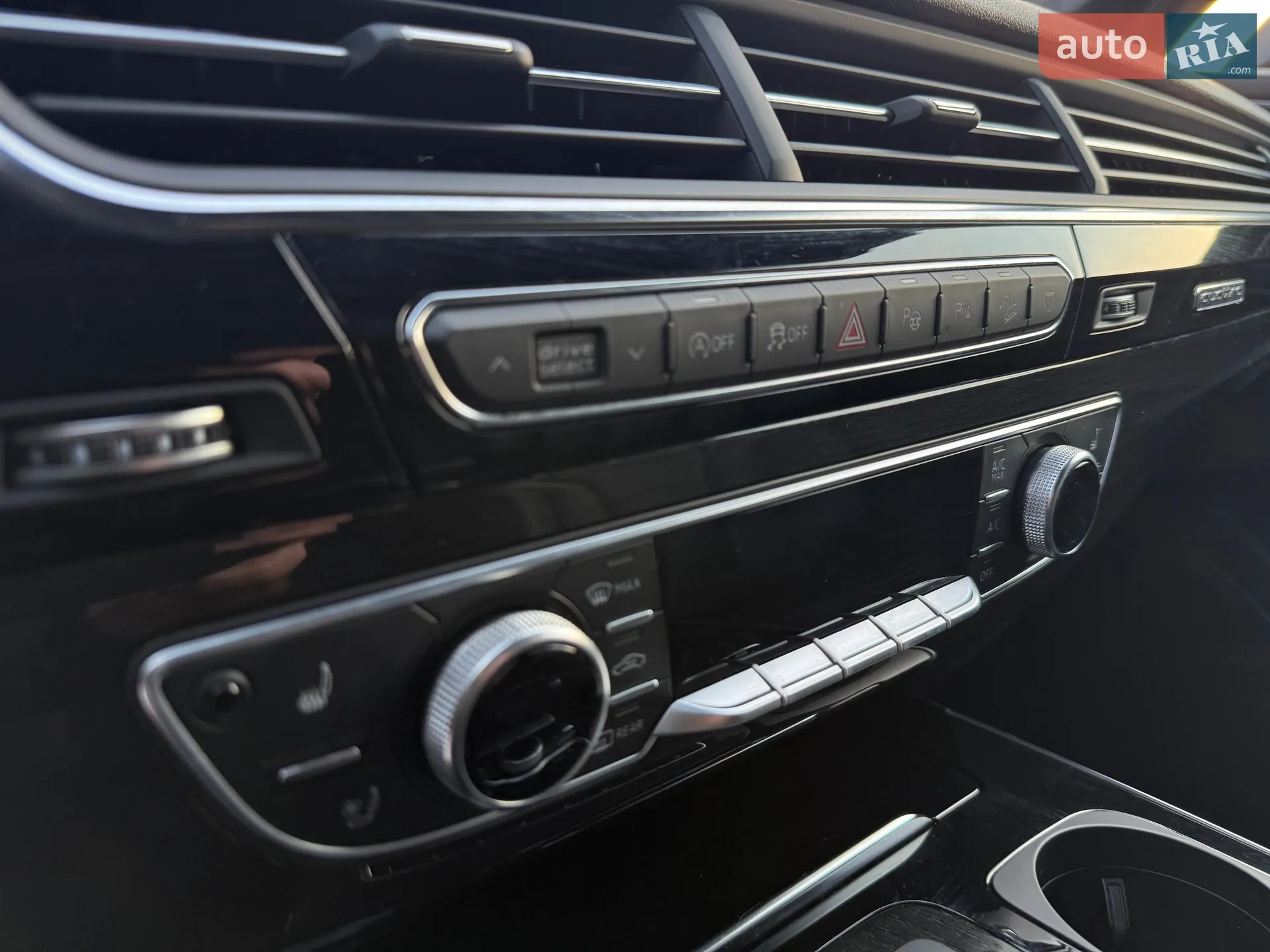 2018 Audi Q7 - мініатюра 46