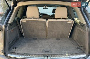 Позашляховик / Кросовер Audi Q7 2015 в Ужгороді