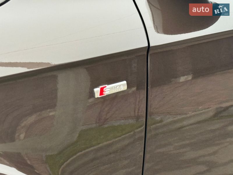 Позашляховик / Кросовер Audi Q7 2010 в Рівному