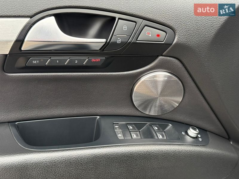 Позашляховик / Кросовер Audi Q7 2010 в Рівному