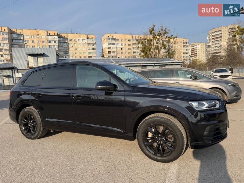 Позашляховик / Кросовер Audi Q7 2017 в Львові фото 13 Позашляховик / Кросовер Audi Q7 2017 в Львові