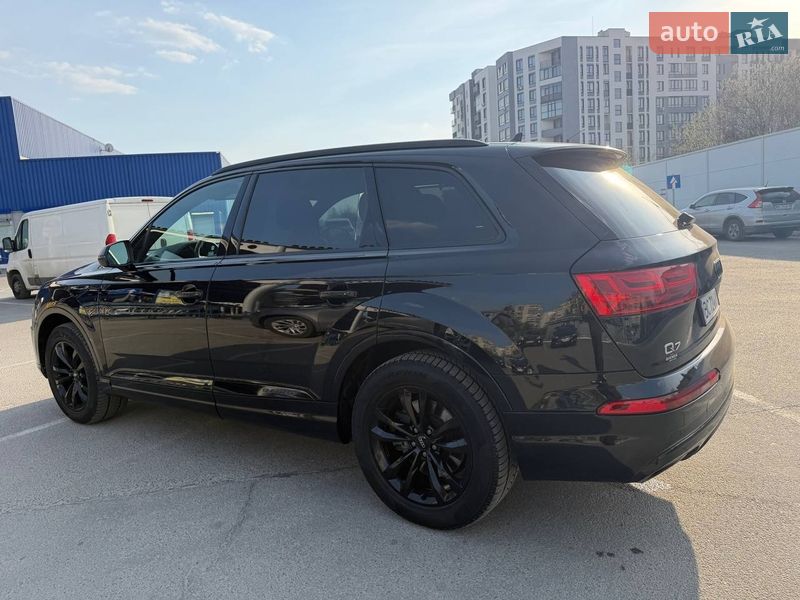 Позашляховик / Кросовер Audi Q7 2017 в Львові фото 14 Позашляховик / Кросовер Audi Q7 2017 в Львові