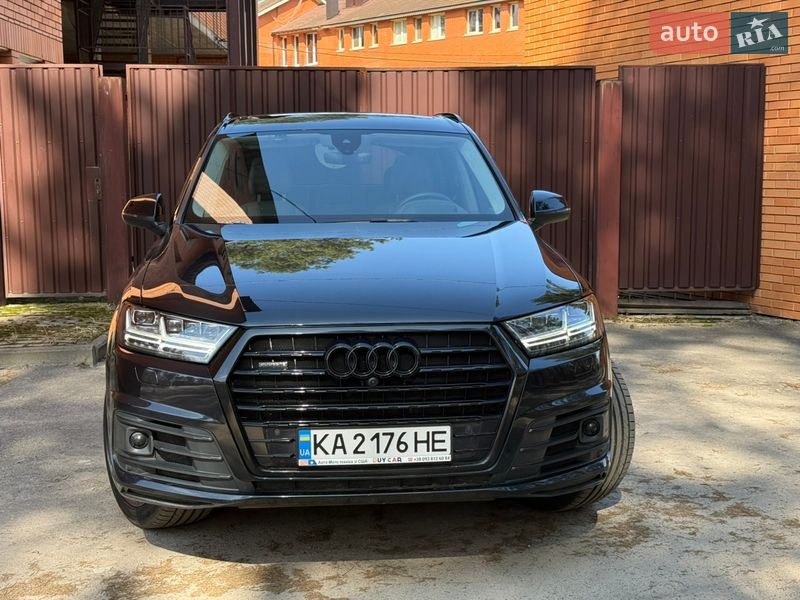 Позашляховик / Кросовер Audi Q7 2017 в Києві фото 21 Позашляховик / Кросовер Audi Q7 2017 в Києві