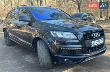 Внедорожник / Кроссовер Audi Q7 2014 в Киеве