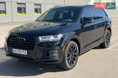 Внедорожник / Кроссовер Audi Q7 2016 в Киеве