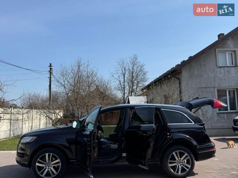 Внедорожник / Кроссовер Audi Q7 2014 в Шептицькому