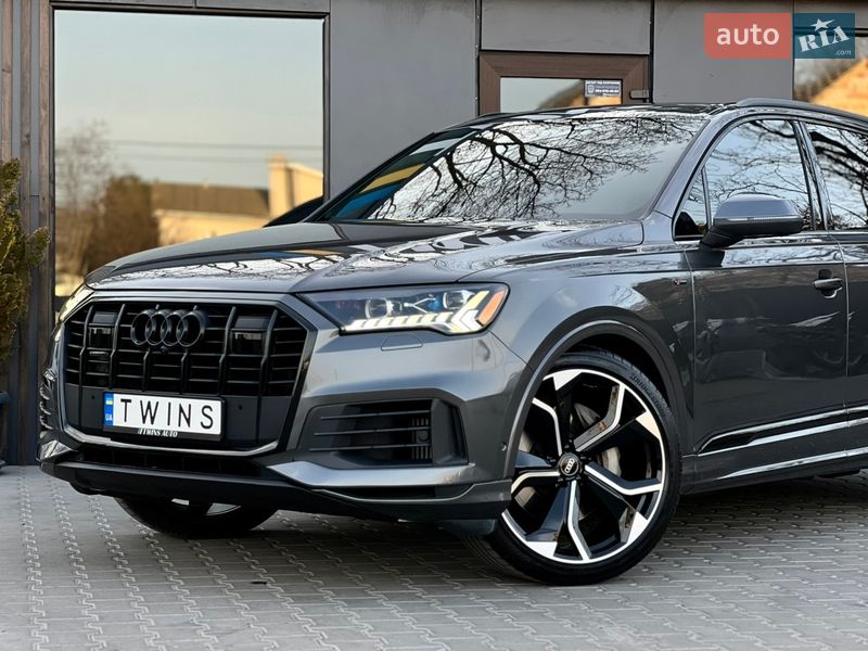 Позашляховик / Кросовер Audi Q7 2021 в Одесі