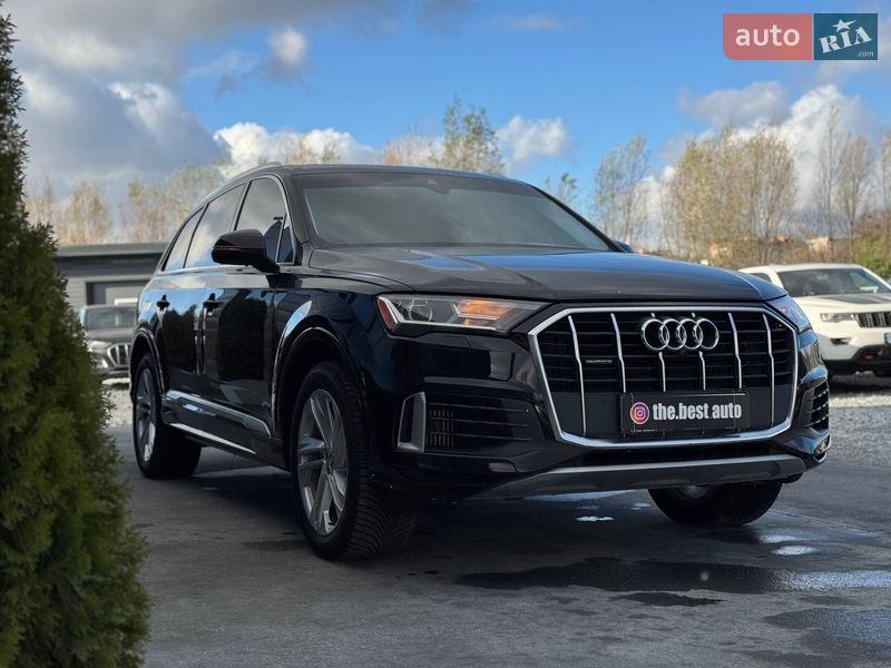 Позашляховик / Кросовер Audi Q7 2019 в Рівному