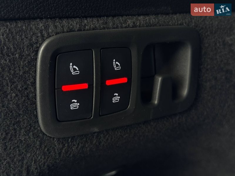 Позашляховик / Кросовер Audi Q7 2019 в Рівному