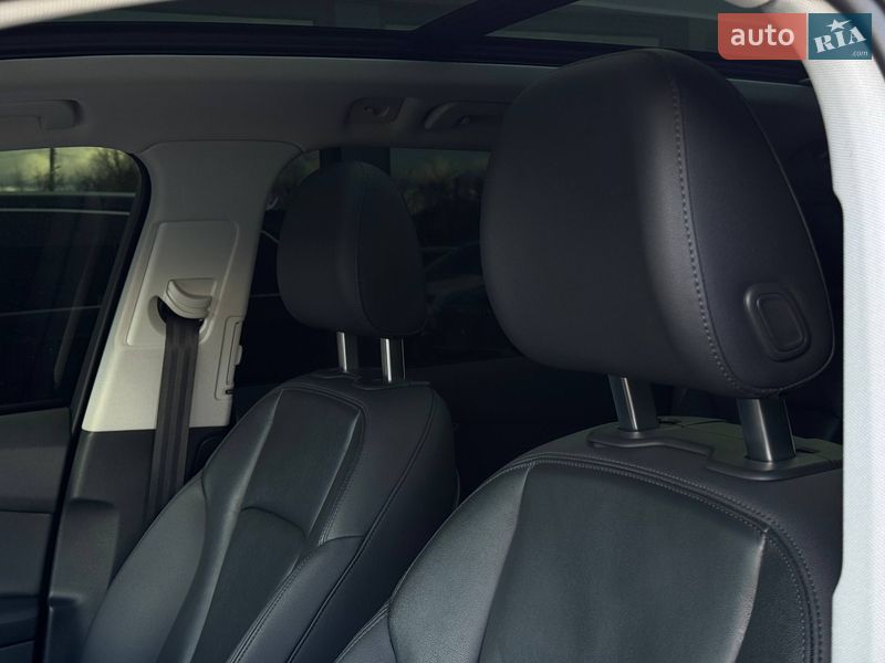Позашляховик / Кросовер Audi Q7 2019 в Рівному