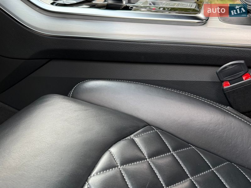 Внедорожник / Кроссовер Audi Q7 2020 в Ровно