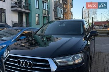 Позашляховик / Кросовер Audi Q7 2015 в Києві