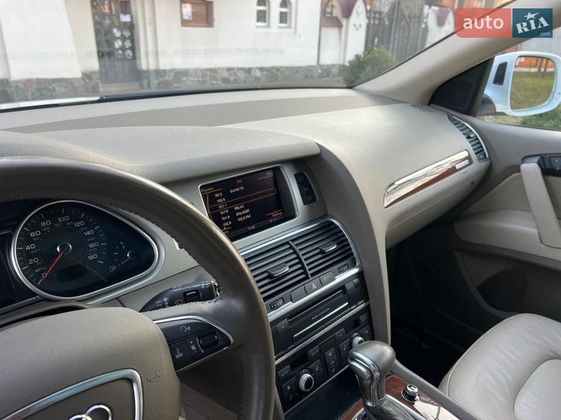 Позашляховик / Кросовер Audi Q7 2012 в Києві фото 70 Позашляховик / Кросовер Audi Q7 2012 в Києві