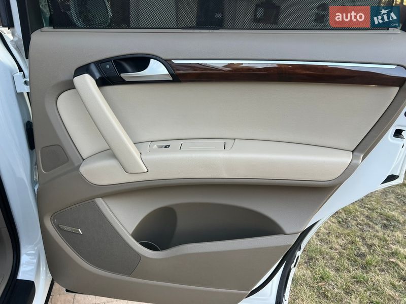Позашляховик / Кросовер Audi Q7 2012 в Києві фото 104 Позашляховик / Кросовер Audi Q7 2012 в Києві