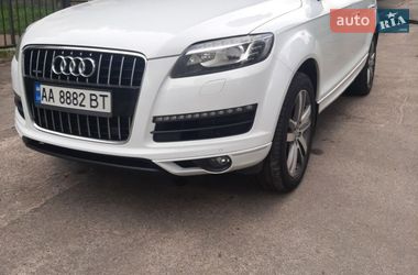 Внедорожник / Кроссовер Audi Q7 2015 в Киеве