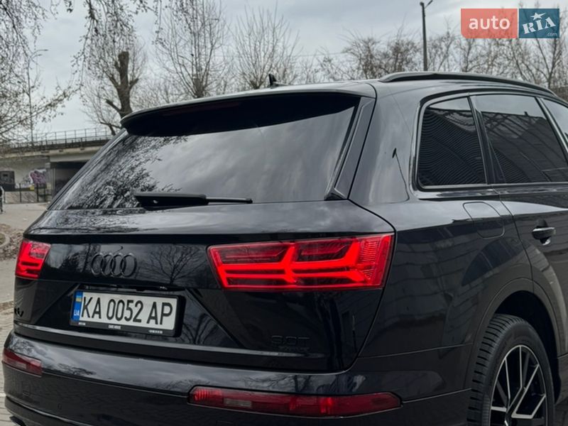 Позашляховик / Кросовер Audi Q7 2016 в Києві фото 14 Позашляховик / Кросовер Audi Q7 2016 в Києві