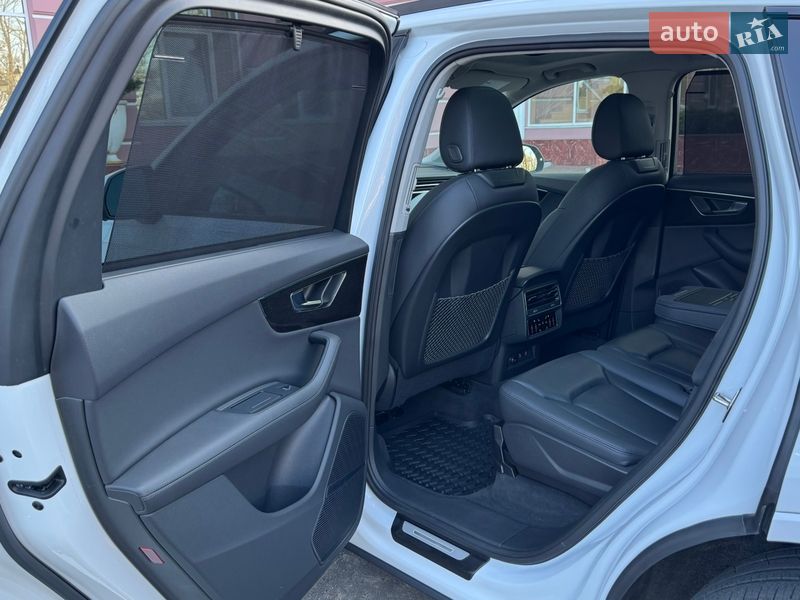 Внедорожник / Кроссовер Audi Q7 2022 в Одессе