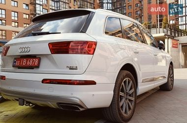 Внедорожник / Кроссовер Audi Q7 2019 в Луцке
