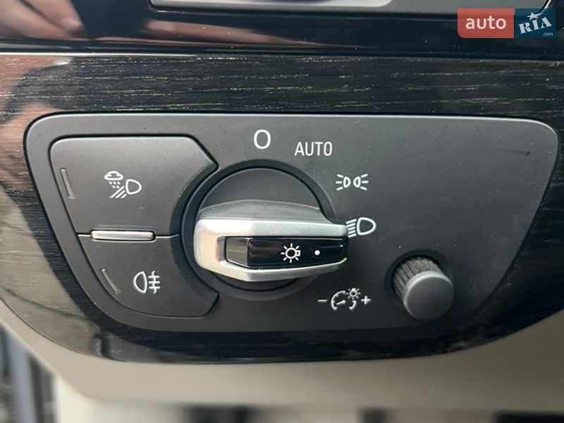 Внедорожник / Кроссовер Audi Q7 2016 в Хусте