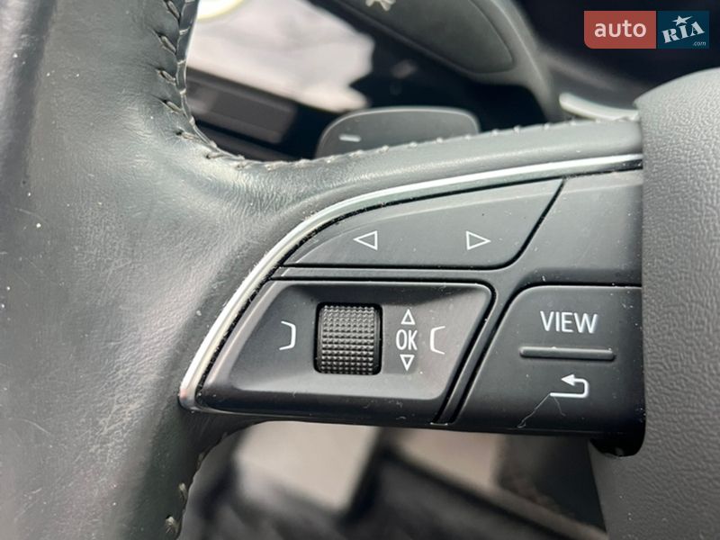 Внедорожник / Кроссовер Audi Q7 2016 в Хусте