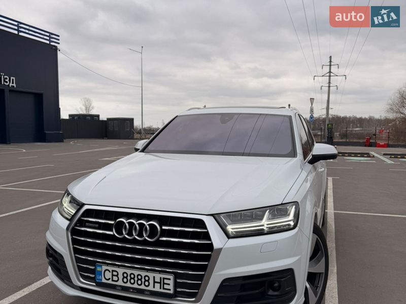 Audi Q7 2015
