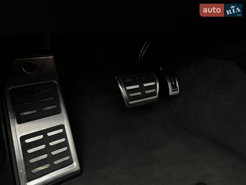 Внедорожник / Кроссовер Audi Q7 2015 в Киеве