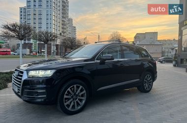 Позашляховик / Кросовер Audi Q7 2016 в Львові