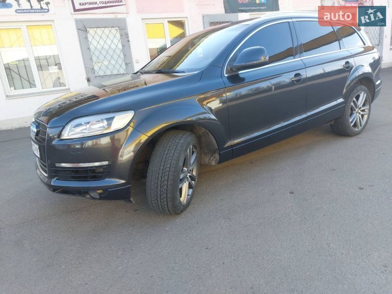 Внедорожник / Кроссовер Audi Q7 2006 в Черкассах