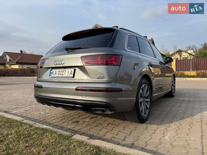 Внедорожник / Кроссовер Audi Q7 2017 в Киеве фото 8 Внедорожник / Кроссовер Audi Q7 2017 в Киеве