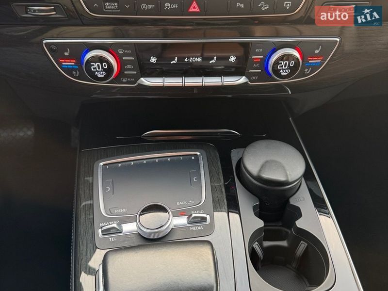 Внедорожник / Кроссовер Audi Q7 2017 в Киеве фото 10 Внедорожник / Кроссовер Audi Q7 2017 в Киеве