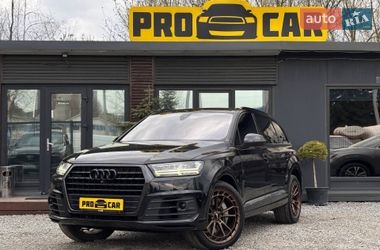 Позашляховик / Кросовер Audi Q7 2017 в Львові