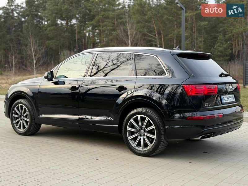 Внедорожник / Кроссовер Audi Q7 2016 в Ковеле