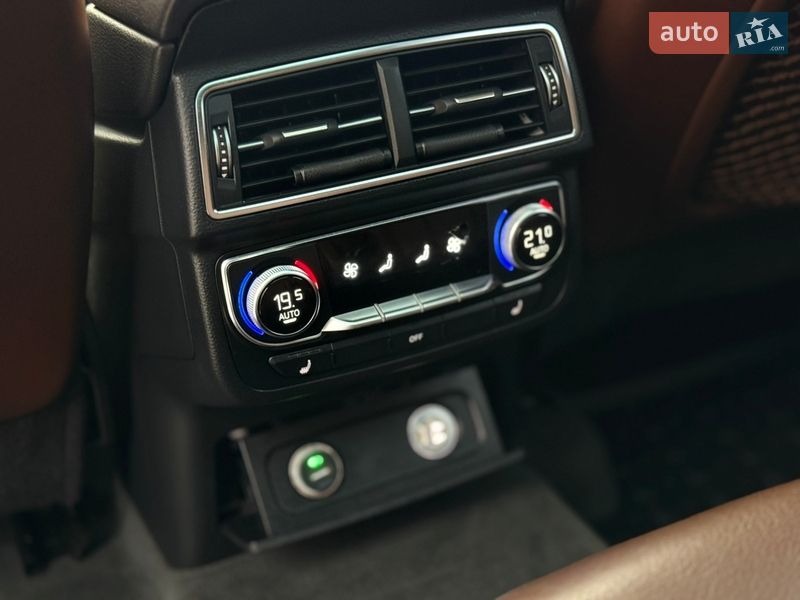 Внедорожник / Кроссовер Audi Q7 2016 в Ковеле