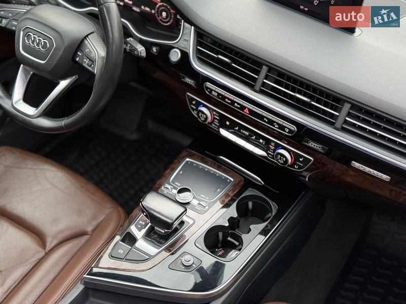 Внедорожник / Кроссовер Audi Q7 2016 в Ковеле