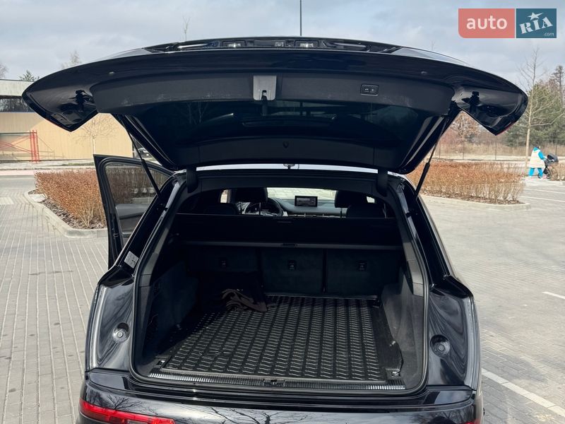 Внедорожник / Кроссовер Audi Q7 2019 в Киеве фото 18 Внедорожник / Кроссовер Audi Q7 2019 в Киеве
