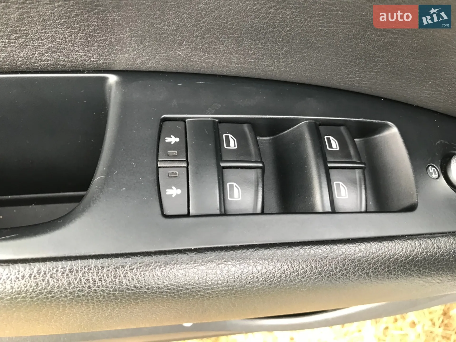 2010 Audi Q7 - мініатюра 12