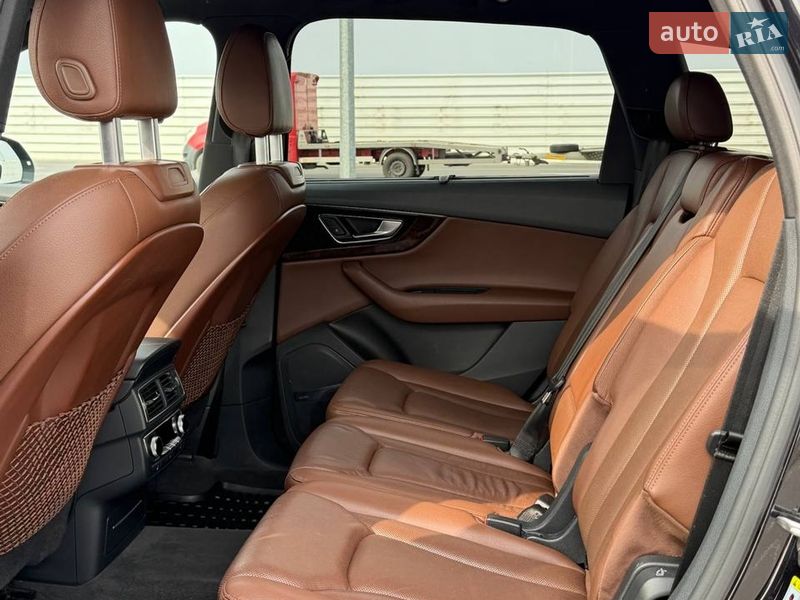 Внедорожник / Кроссовер Audi Q7 2016 в Львове фото 3 Внедорожник / Кроссовер Audi Q7 2016 в Львове