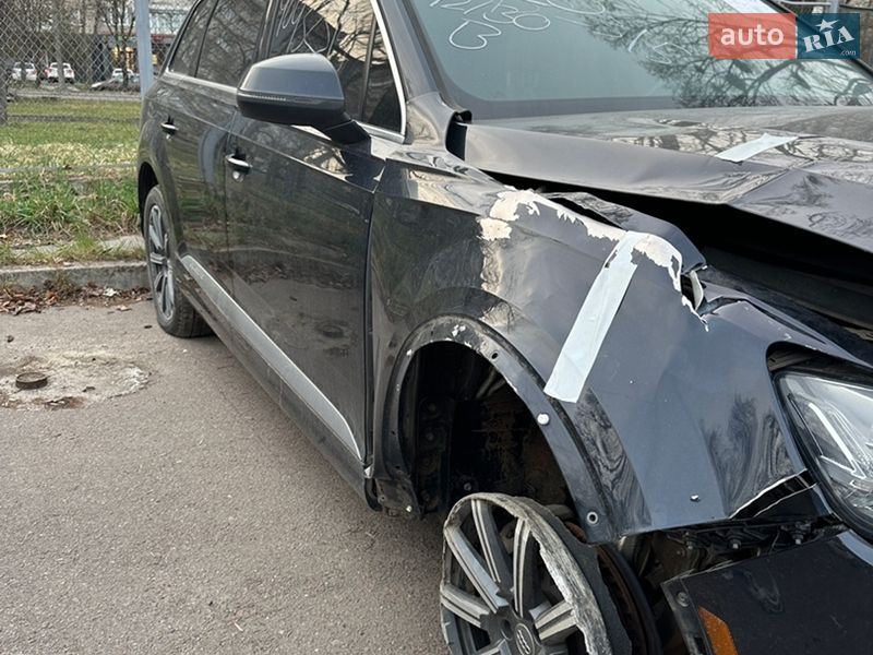 Внедорожник / Кроссовер Audi Q7 2017 в Львове