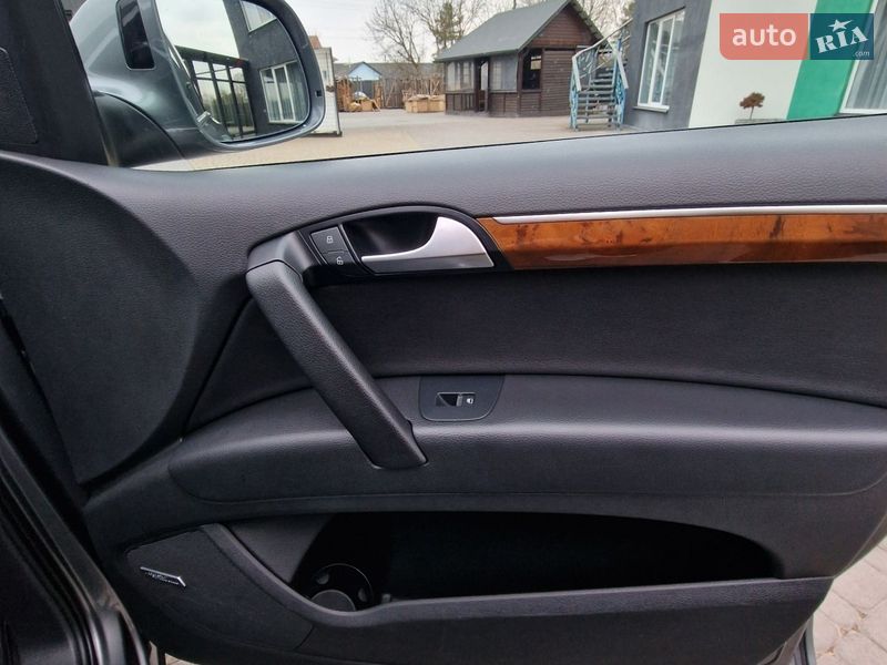Позашляховик / Кросовер Audi Q7 2014 в Івано-Франківську