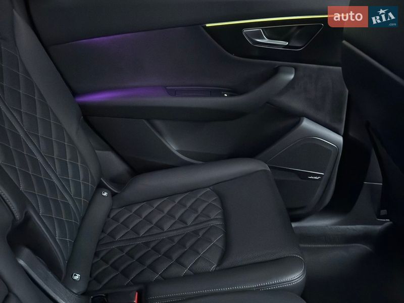 Позашляховик / Кросовер Audi Q7 2020 в Одесі