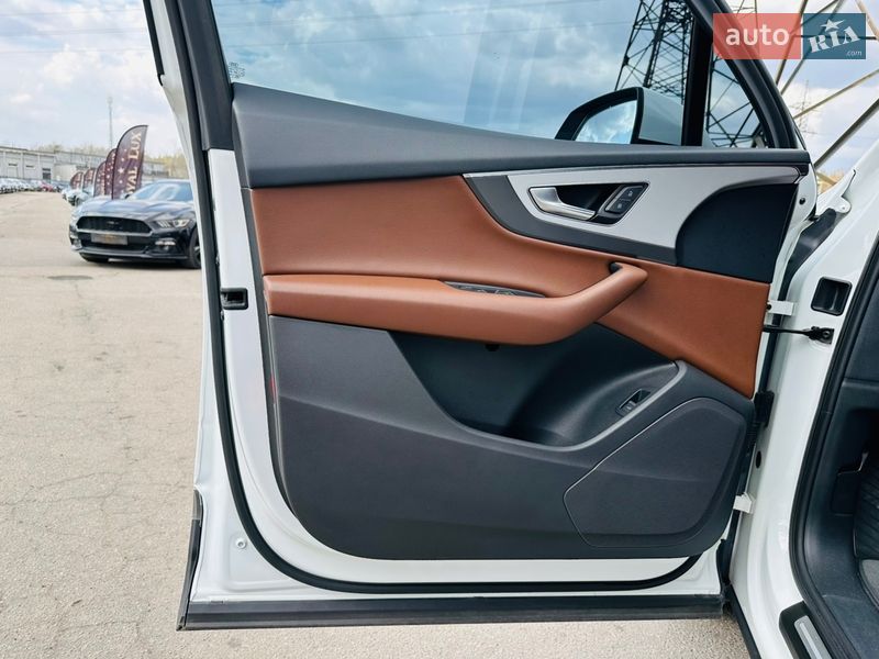 Внедорожник / Кроссовер Audi Q7 2017 в Харькове фото 17 Внедорожник / Кроссовер Audi Q7 2017 в Харькове