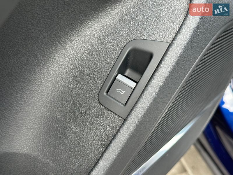 Позашляховик / Кросовер Audi Q7 2023 в Києві фото 23 Позашляховик / Кросовер Audi Q7 2023 в Києві